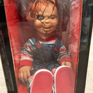 Talking animated Chucky Doll, battery operated, Spirit Halloween, in box